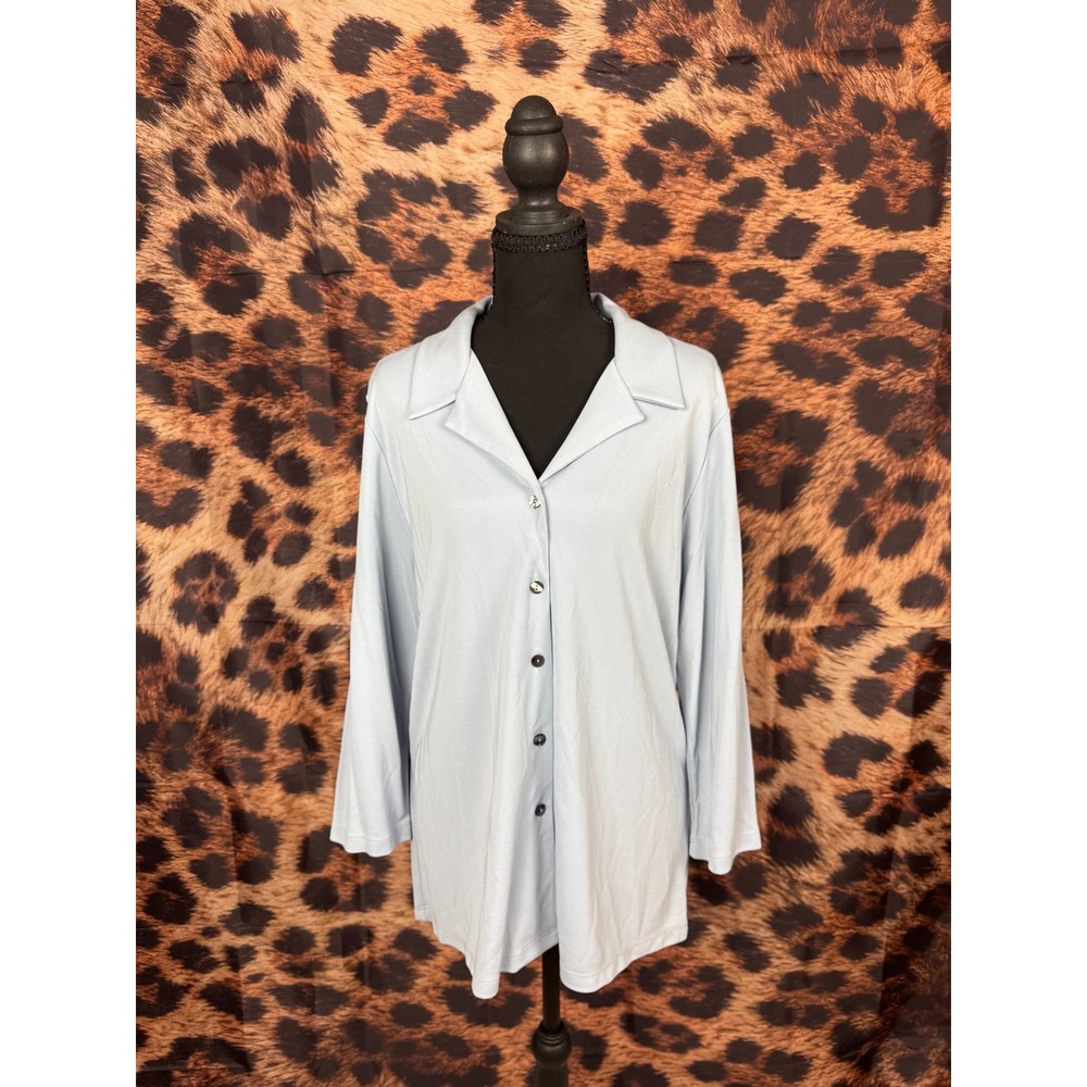 Apostrophe Button Down 3/4 Sleeve Shirt